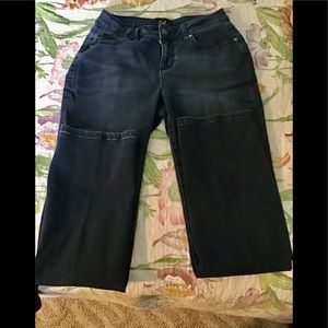 Earl jeans straight leg size 6. Dark blue 🌺